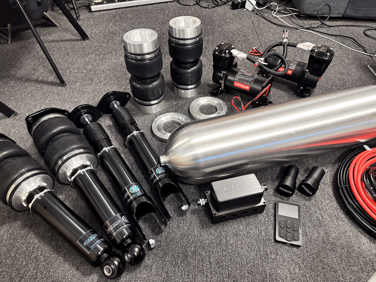 Z34にエアサスをDIYで取り付け|GO Z34にエアサスをDIYで取り付け|GO