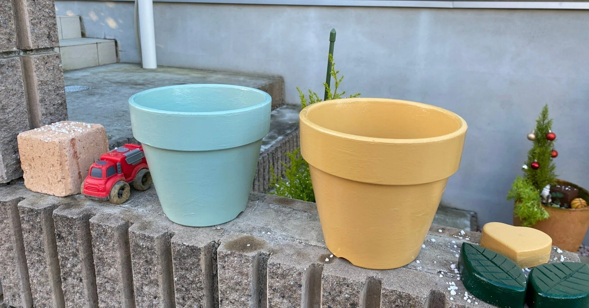 失敗しないガーデニングのコツ PART②「鉢を同じカラーでまとめて 