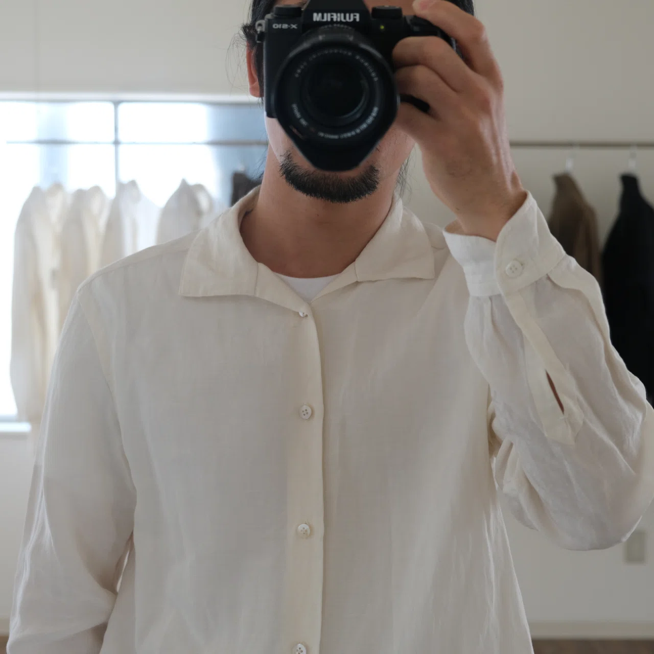 Aquellos Ojos Verdes BISHU / Dressed linen のシャツ｜水岡