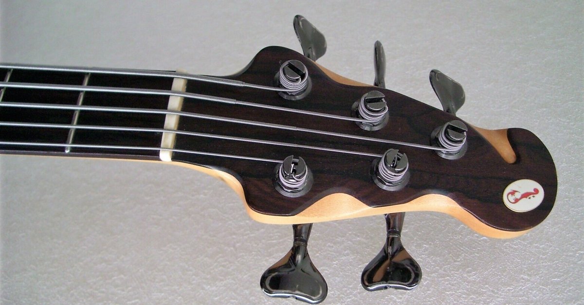 ベースらしく音を太くしたいなら弦高を上げてみよう。｜ポング