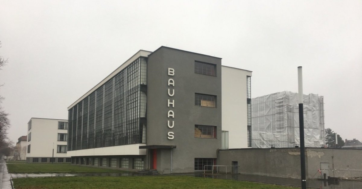 Bauhaus Dessau / バウハウス（デッサウ）｜e