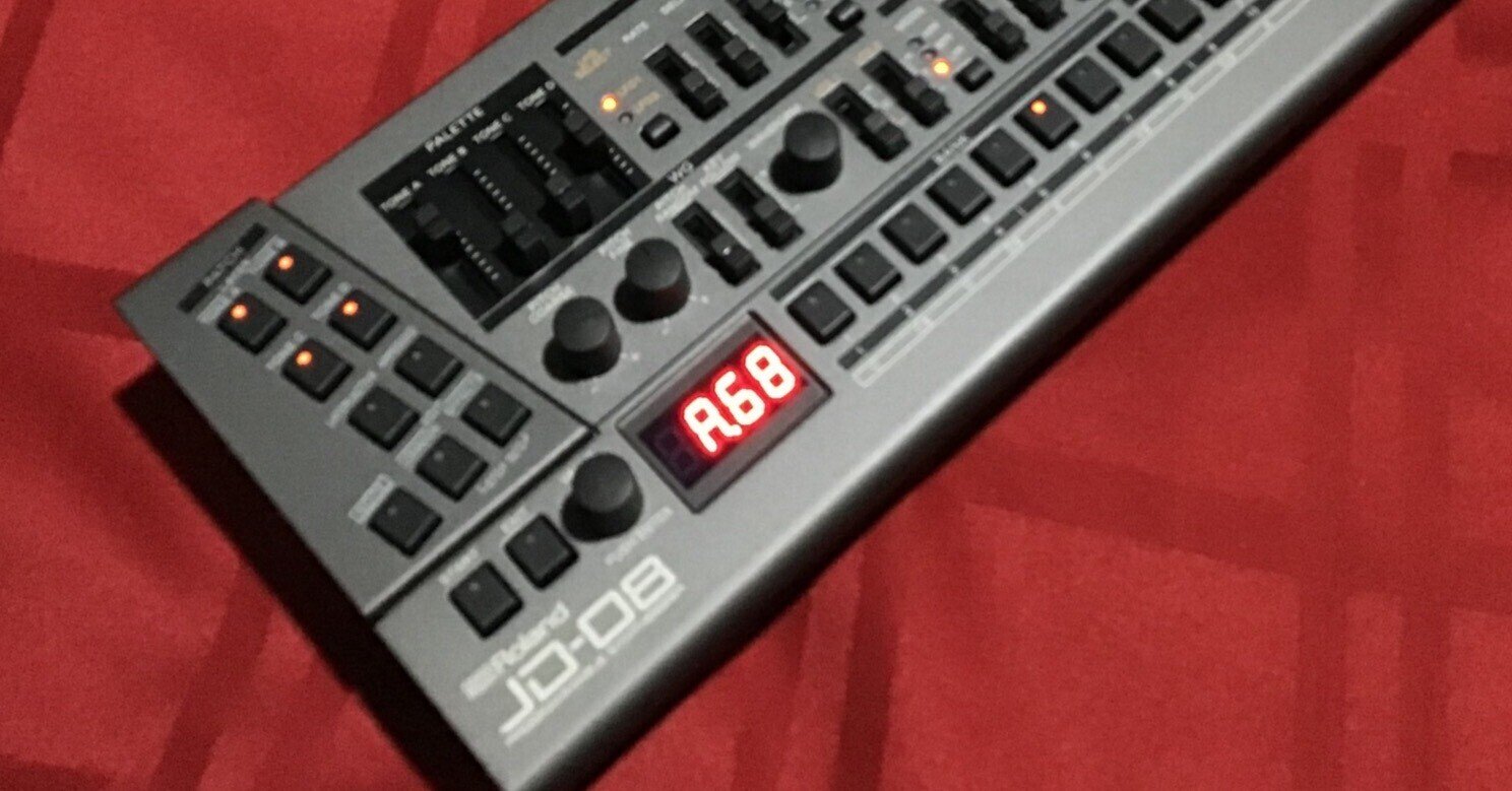 SOUND TIPS 16〜Roland JD-08でシンセサイザーの常識を再構築 SOUND TIPS 16〜Roland JD-08でシンセサイザーの常識を再構築