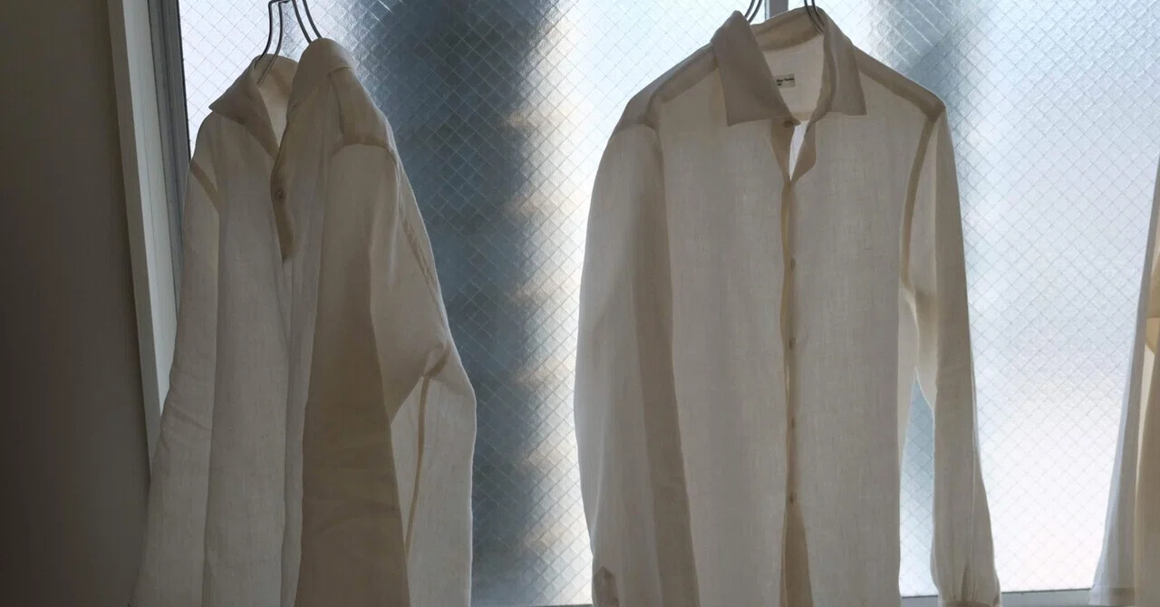 Aquellos Ojos Verdes BISHU / Dressed linen のシャツ｜水岡